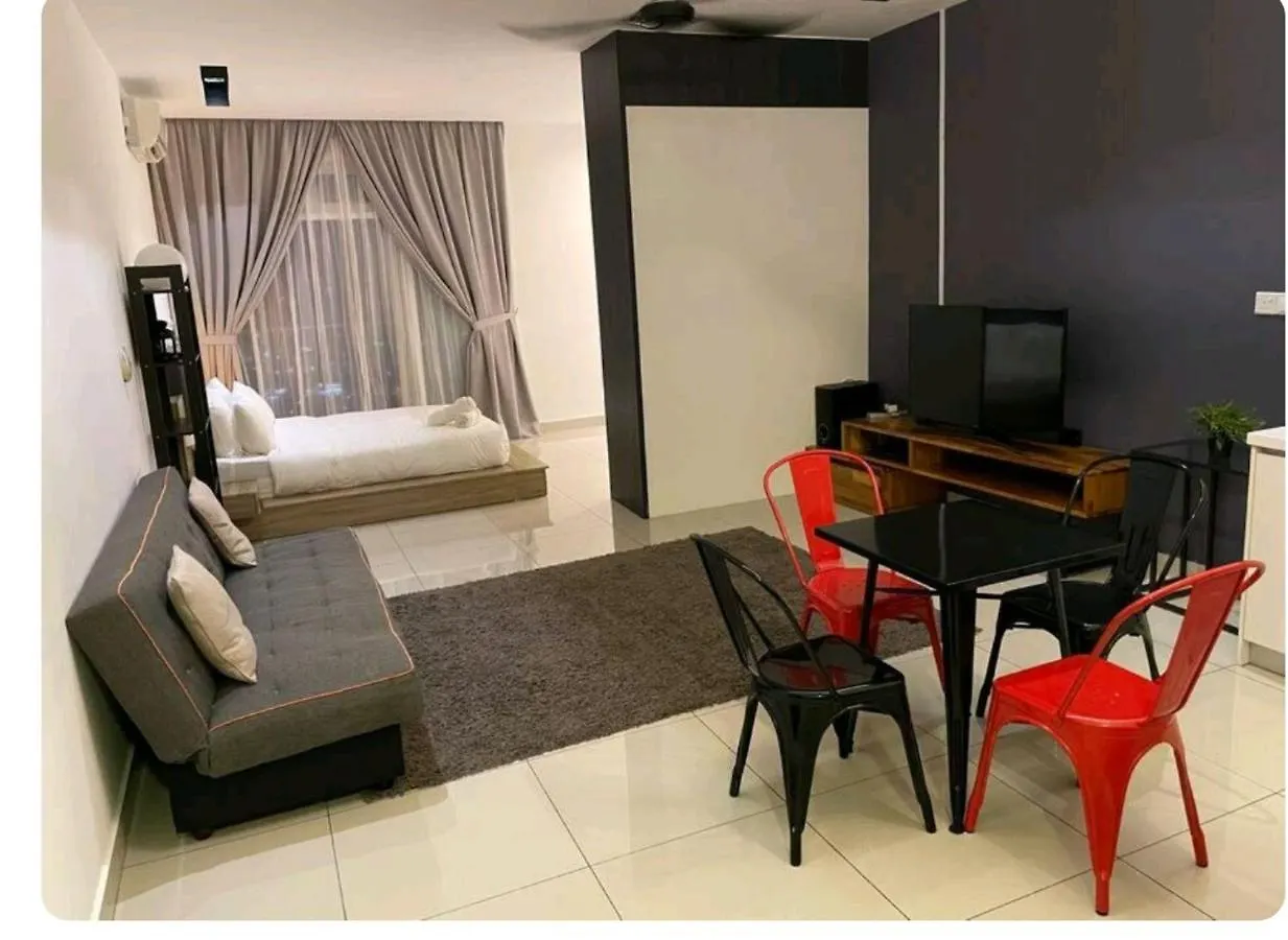 아파트 Sausana Suites D'Homestay04 조호르 바루